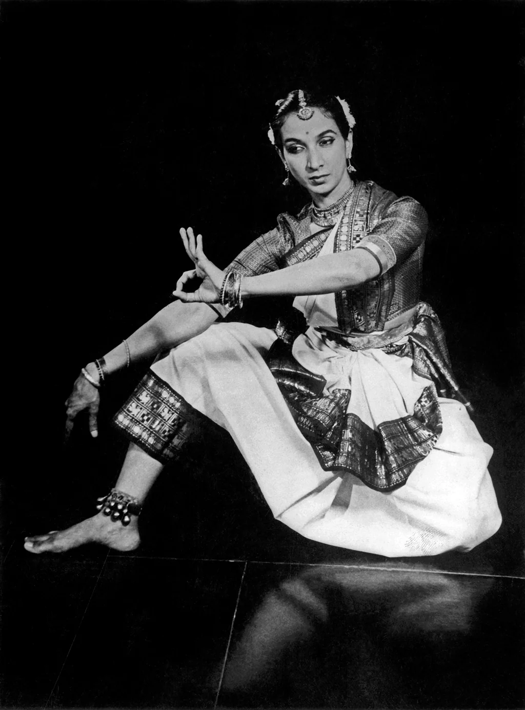 Mrinalini Sarabhai: The Voice of the Heart (An Autobiography) - Image 5